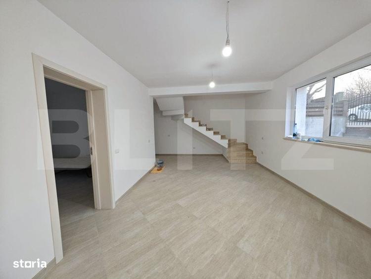 Casă cu 4 camere în Rediu