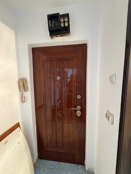 Apartament cu 2 camere semidecomandat în Ultracentral