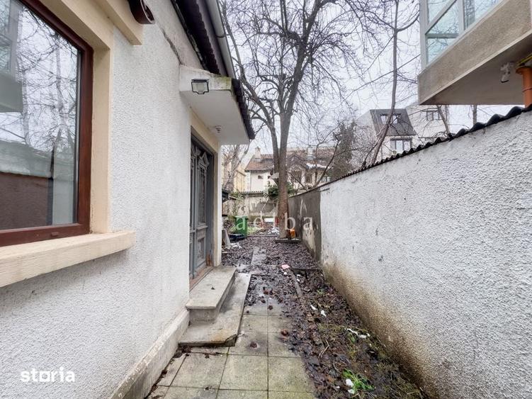 Casă cu 4 camere cu Teren 232 Mp în Grivița