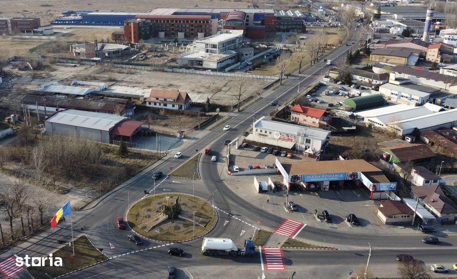 Teren de 17000 mp, în Central