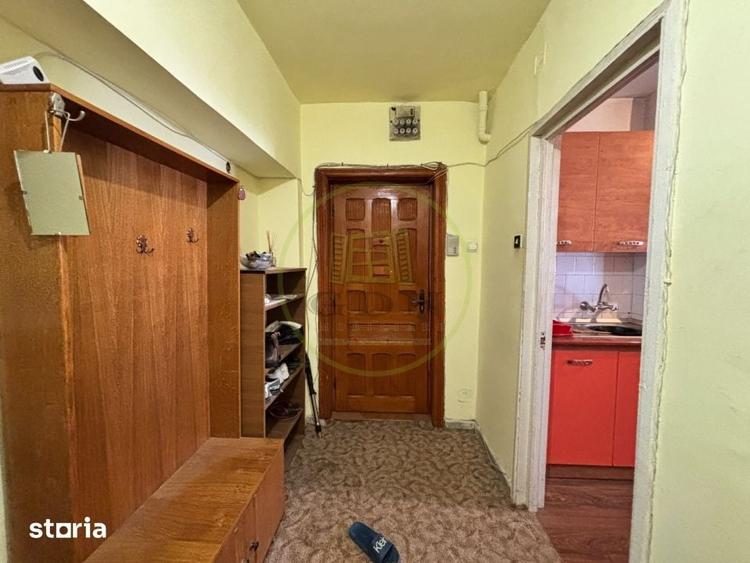 Apartament cu 3 camere decomandat în Brazda lui Novac