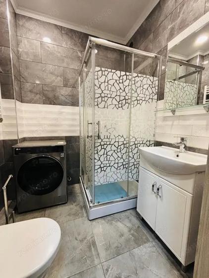 Garsonieră decomandată în Badea Cârțan