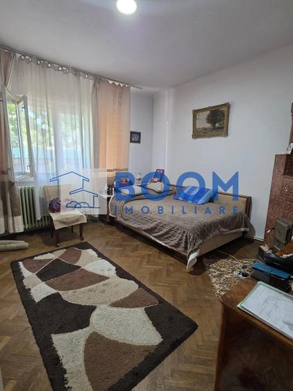 Casă cu 4 camere cu Teren 403 Mp în 1 Mai