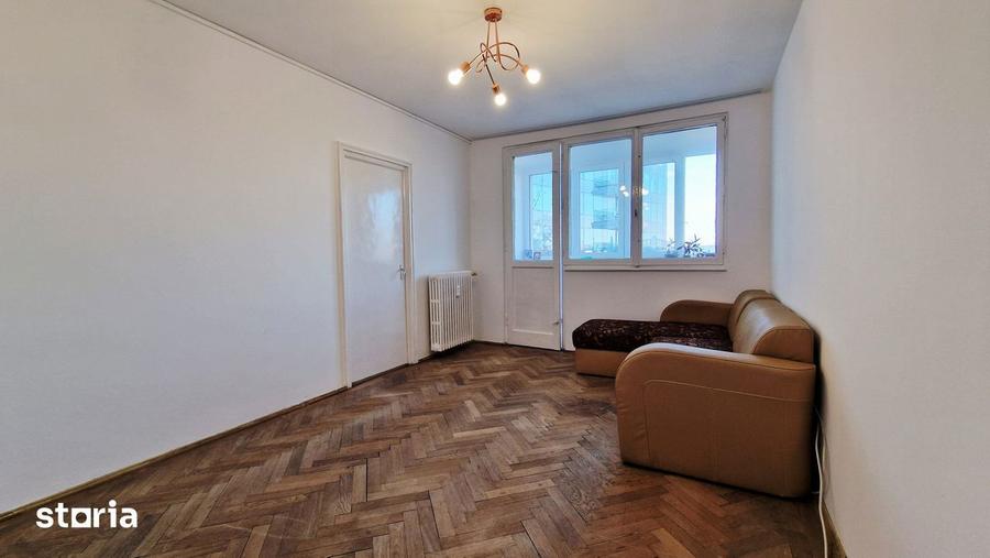 Apartament cu 3 camere decomandat în Floreasca