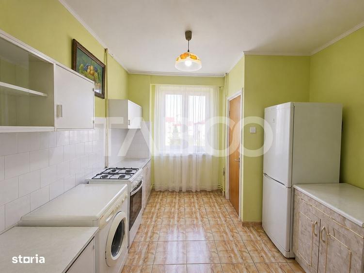 Apartament cu 3 camere decomandat în Mihai Viteazul
