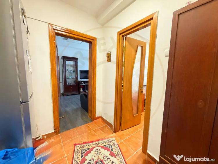 Apartament 2 camere semidecomandat/nemobilat - zona Fratii G - 8