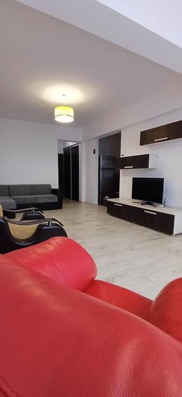 Apartament cu 2 camere semidecomandat în Fundeni