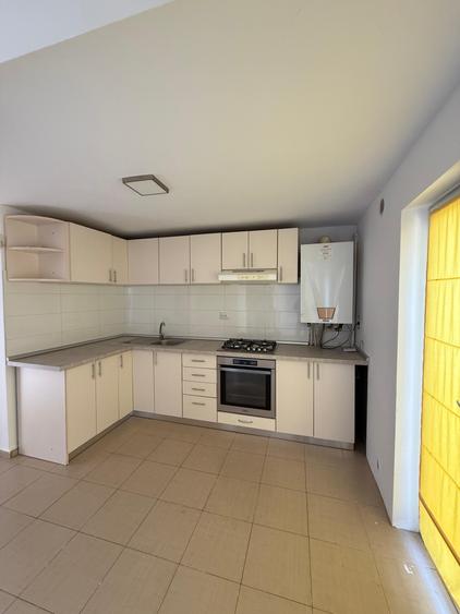 Apartament cu 2 camere semidecomandat în Zorilor