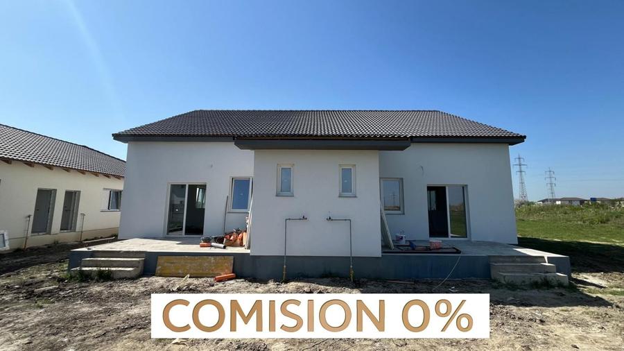 Duplex cu 3 camere cu Canalizare în Moșnița Nouă