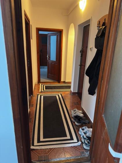 Apartament cu 2 camere decomandat în Dezmir