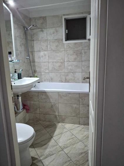 Inchiriez apartament 4 camere in Ghencea Capat tramvai 41 - ideal 3 studenti pret pe camera - 8