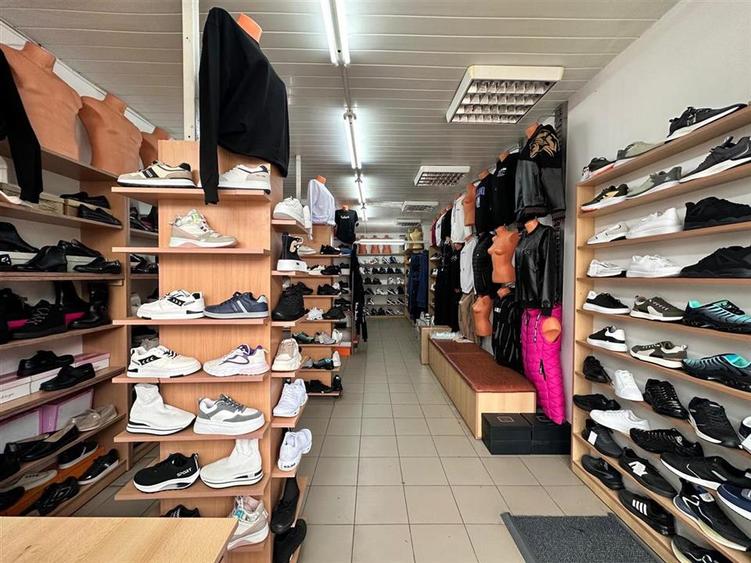 Spațiu comercial, de 95 mp, în Alexandru cel Bun