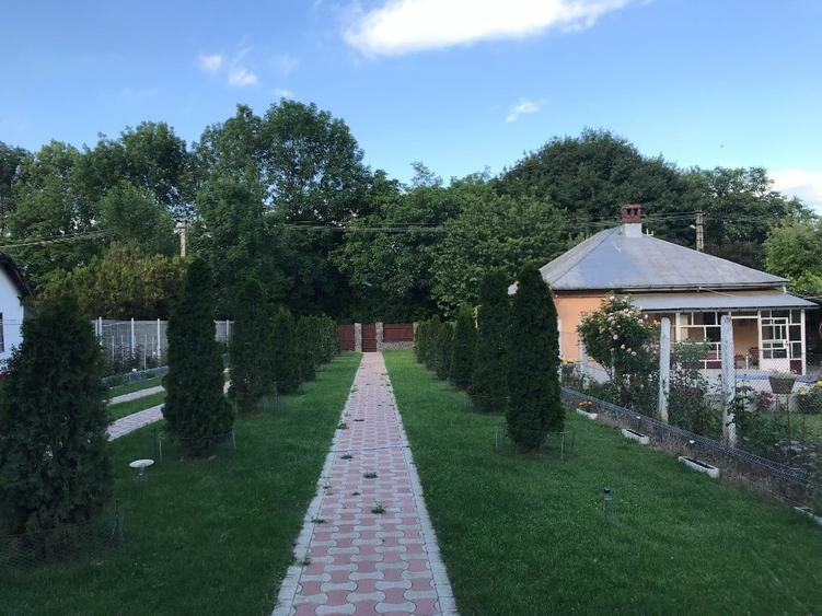 Casă cu 6 camere cu Teren 1317 Mp în Breaza de Sus