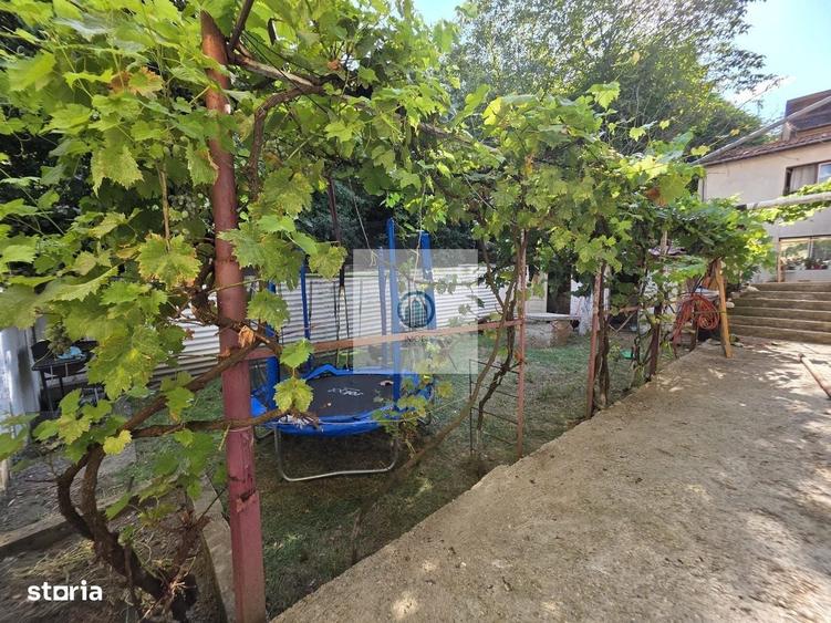 Casă cu 4 camere în Deve