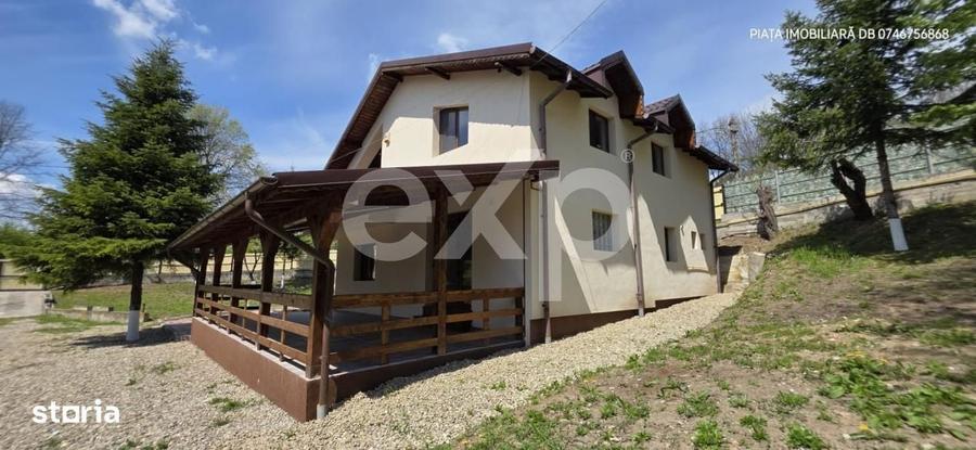 Casă cu 4 camere în Valea