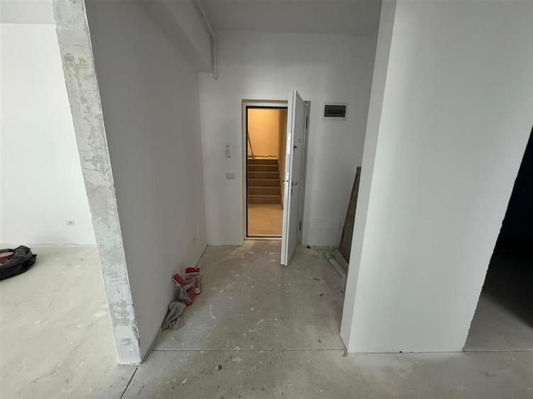 Apartament cu 3 camere decomandat în Nord