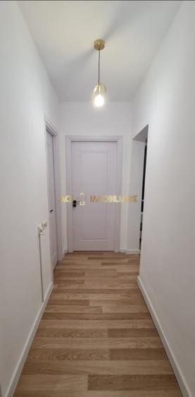 Apartament cu 3 camere semidecomandat, mobilat în Gara de Nord