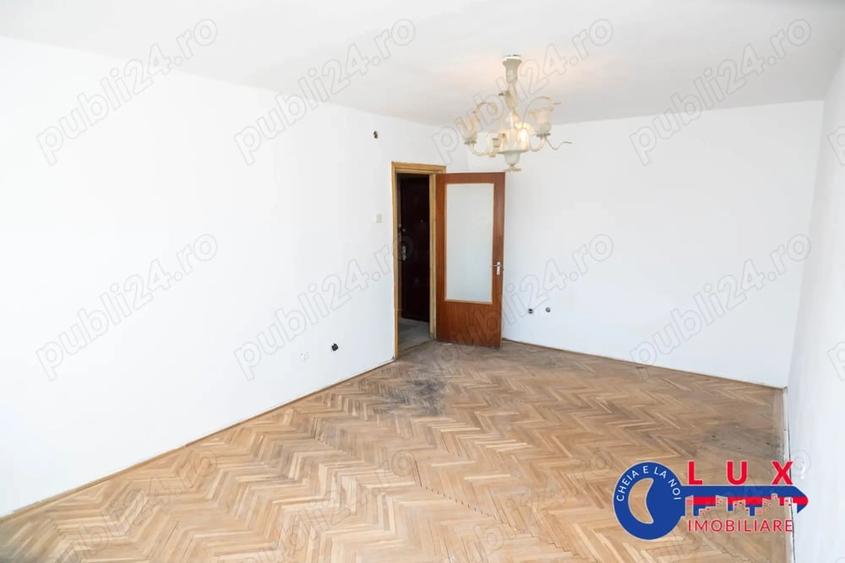 Apartament cu 2 camere decomandat în Babadag