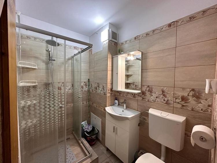 Garsonieră decomandată în Popoveni