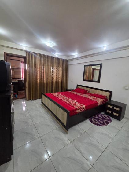 Apartament cu 3 camere decomandat în Obor