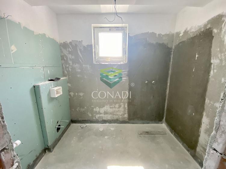 Apartament cu 4 camere decomandat în Cotroceni