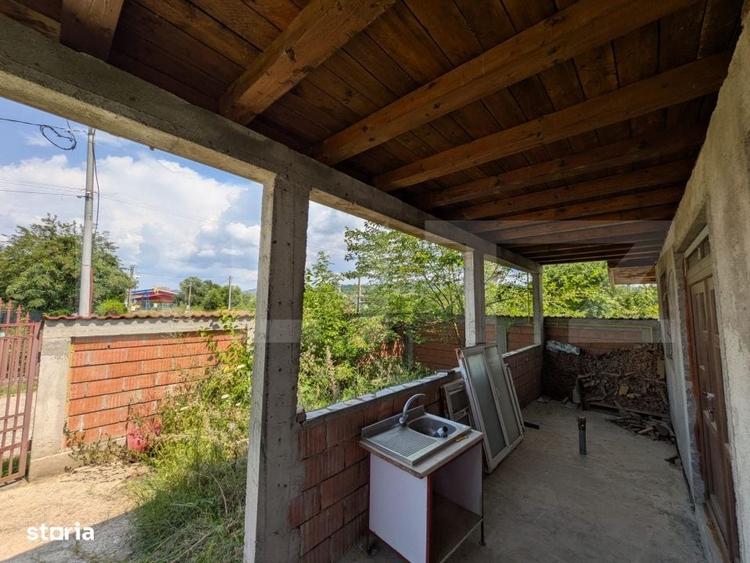 Casă cu 4 camere în Central