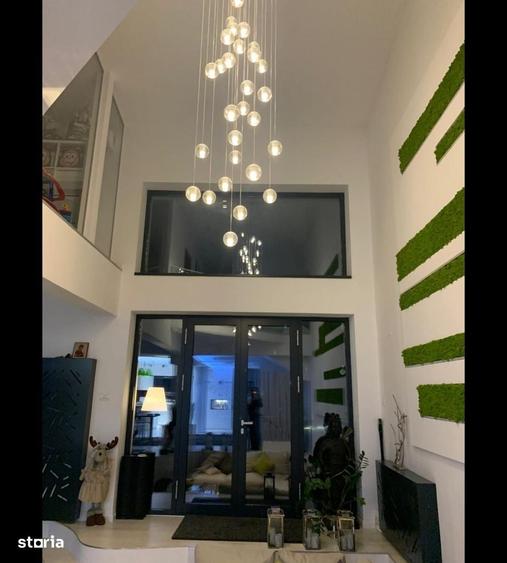 Casă cu 4 camere cu Teren 2950 Mp în Snagov
