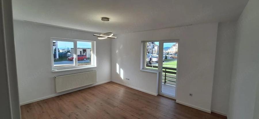 Apartament cu 2 camere decomandat în Sânpetru