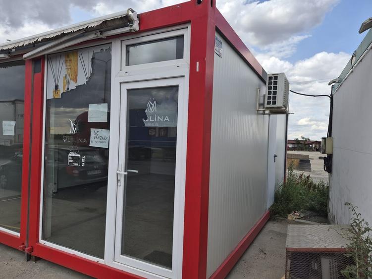 Spațiu comercial, în Central