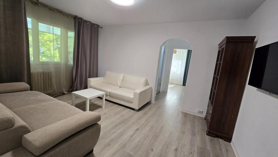 Apartament cu 2 camere semidecomandat în Central