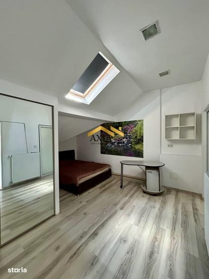 Apartament cu 4 camere în Central