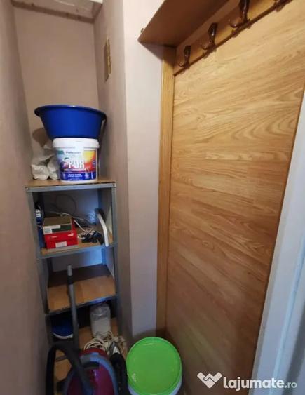 Apartament cu 2 camere semidecomandat în Astra