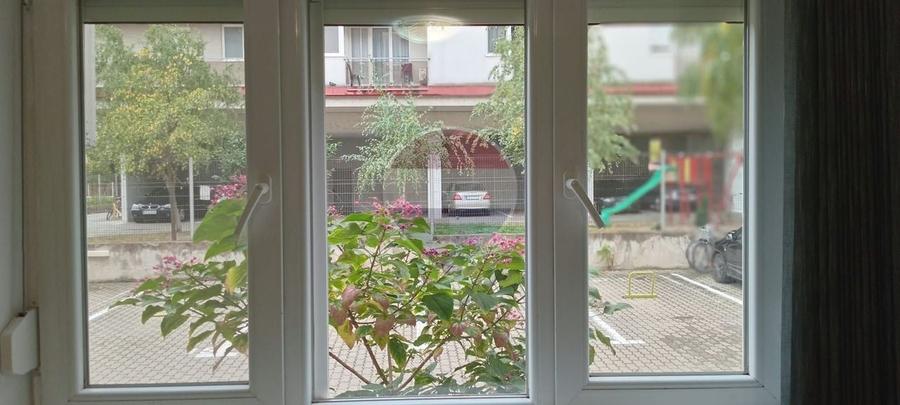 Garsonieră decomandată, mobilată în Micălaca