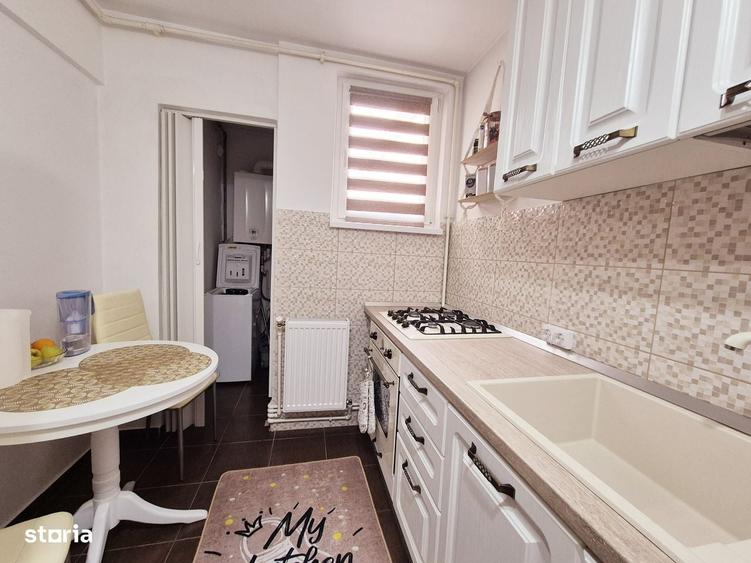 Apartament cu 3 camere în Dărmănești