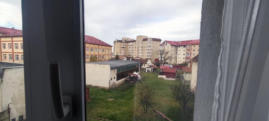 Garsonieră în Noua