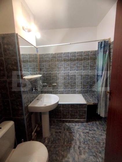Apartament cu 3 camere decomandat, mobilat în Ultracentral