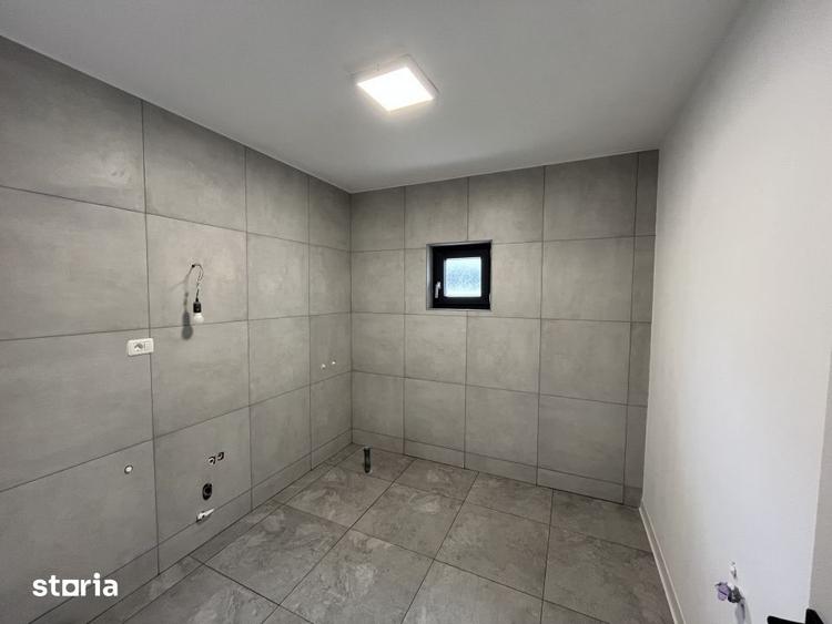 Exclusivitate! Casa la sol, 3 camere, zona deosebita, la cheie! - 2