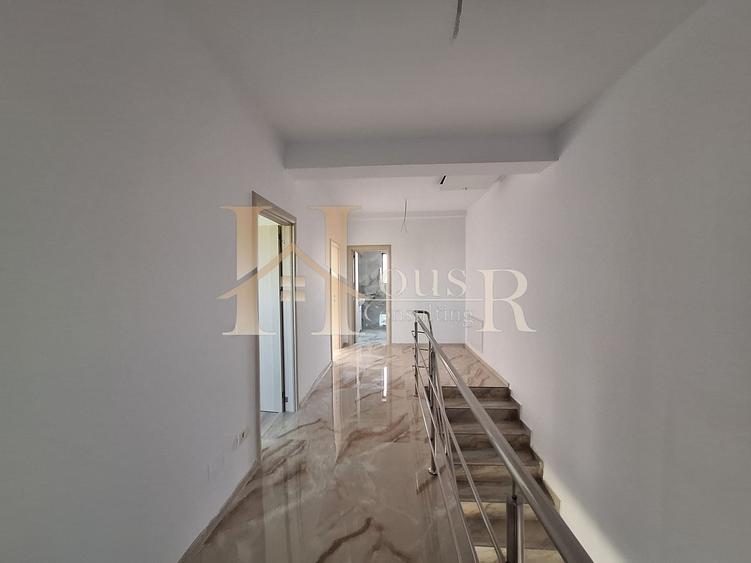 Duplex cu 5 camere cu Canalizare în Moșnița Nouă
