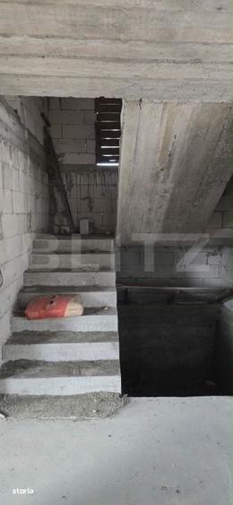 Casă cu 4 camere în Central