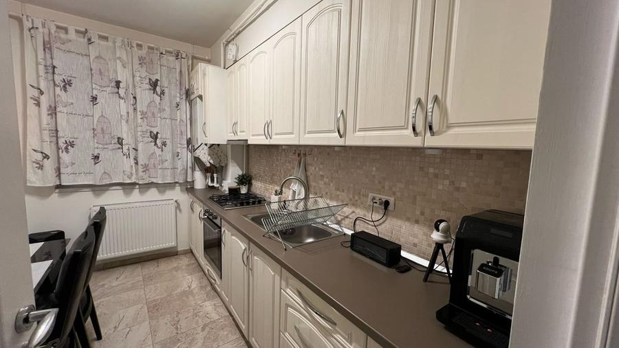 Apartament cu 2 camere decomandat în Bragadiru