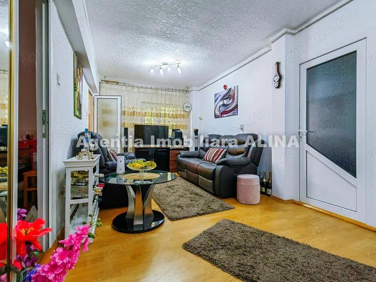 Apartament cu 2 camere decomandat în Decebal