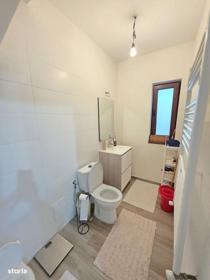 Casă cu 4 camere în Clinceni