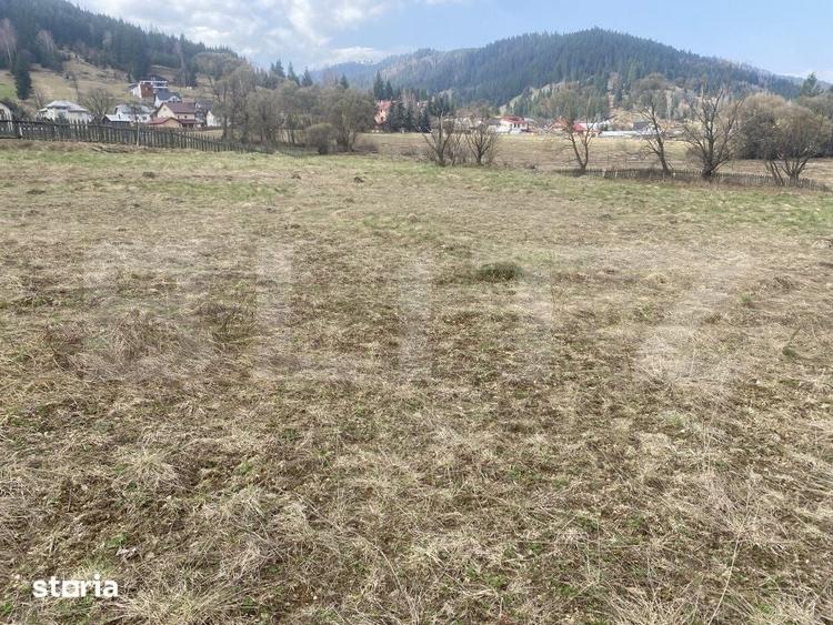 Teren de 4047 mp, în Central