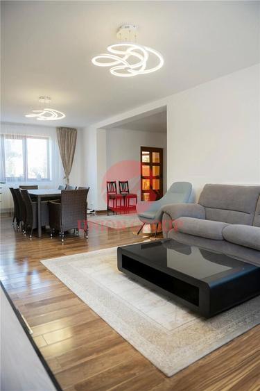 Casă cu 1 camere cu Teren 555 Mp în Lazu