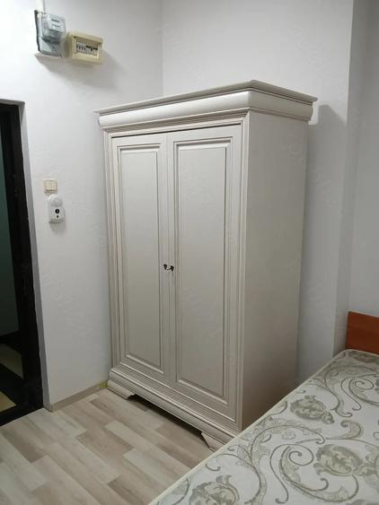 Garsonieră decomandată în Romană