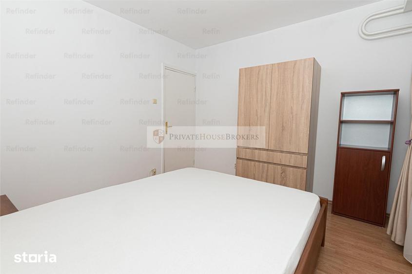 Apartament cu 3 camere decomandat, mobilat în Tei