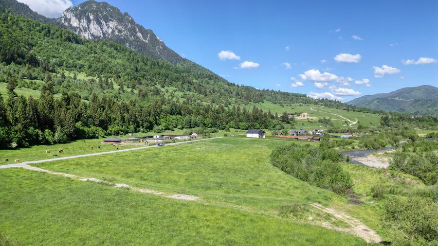 Teren Construcții intravilan de 1269 mp, în Bran