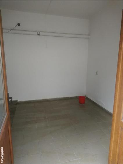 Spațiu comercial, de 20 mp, în Bumbești-Jiu