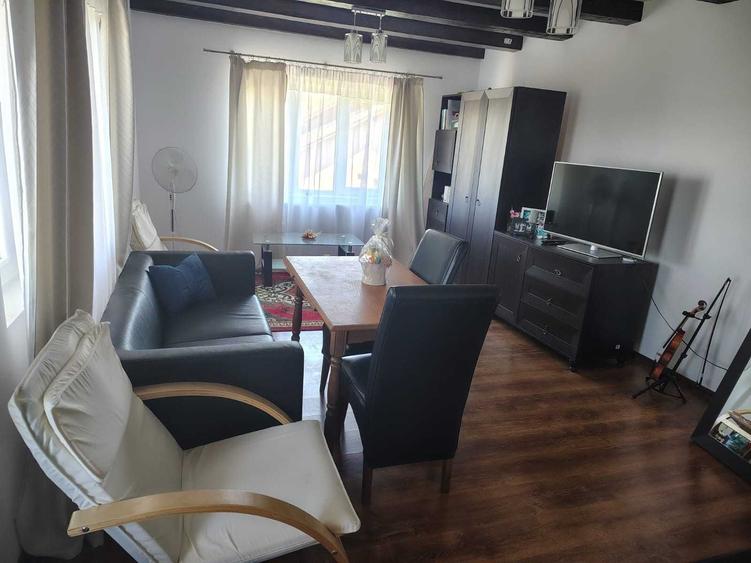 Casă cu 4 camere în Mărtinești