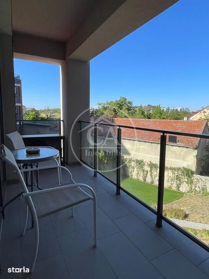 Apartament cu 2 camere decomandat în Cetății